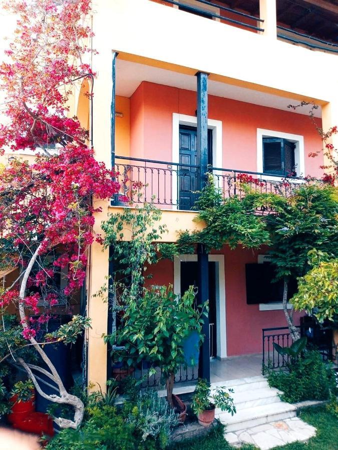 Villa Efterpi Kontokali Exteriör bild